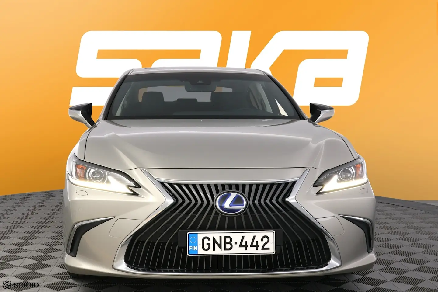 Car Image - 2sTLXuIUQt5Rx2GIwdN48F