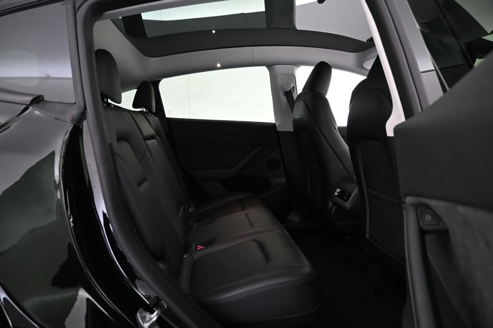 Car Image - 6KFrTvMiPNQIE3udR5bzGI