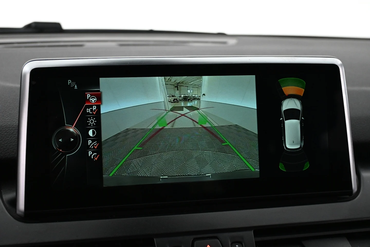 Car Image - H1YQmq74JDPdRqFPDcLr2