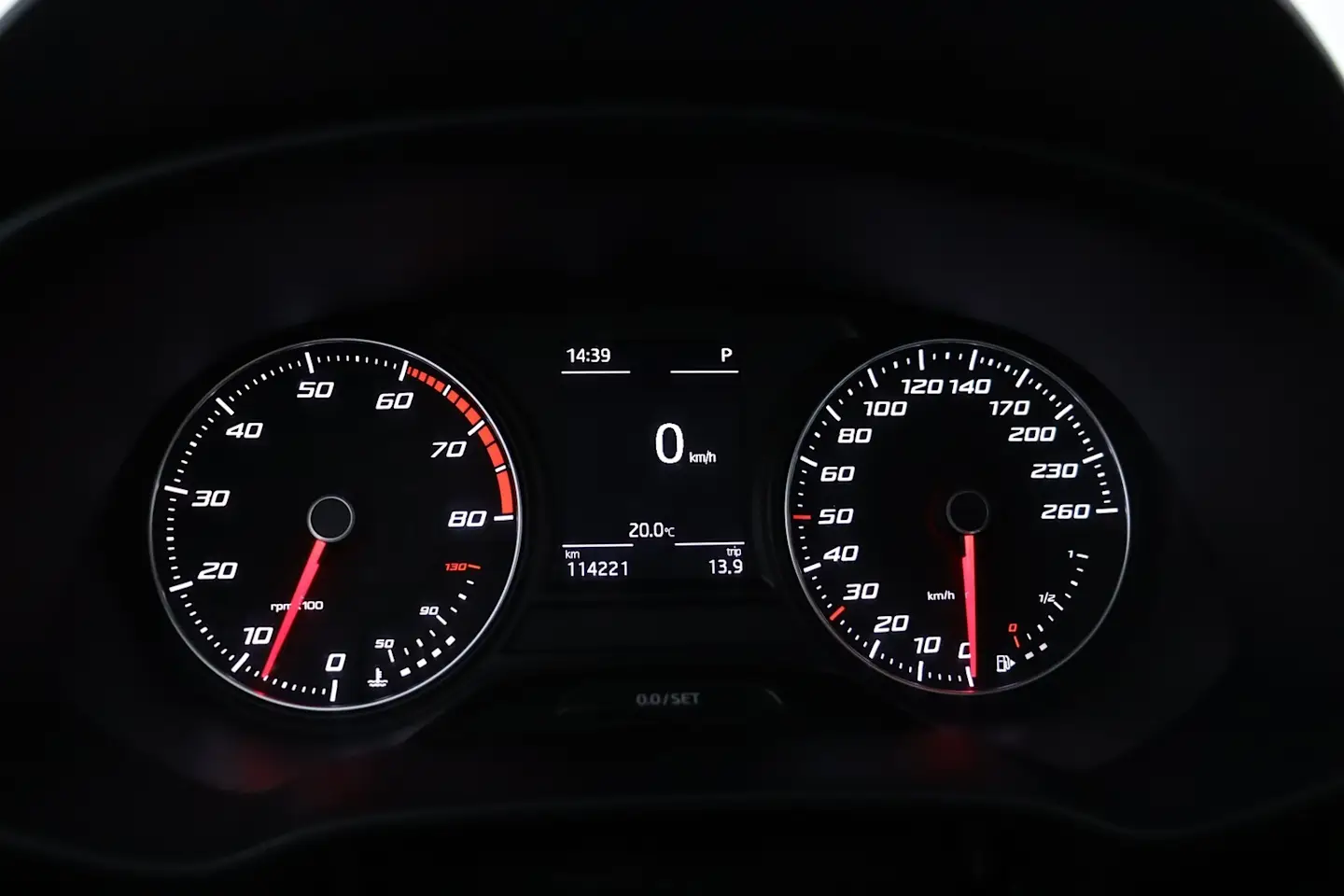 Car Image - YPOrlWmJmYLNe6C14EcXY