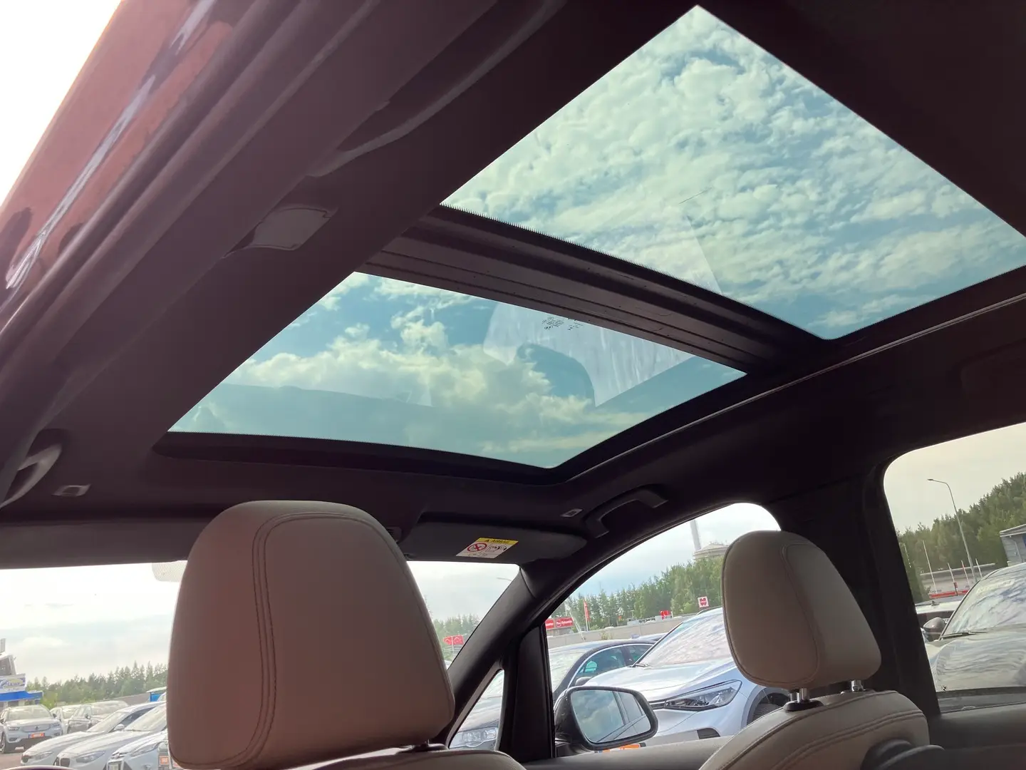Car Image - 6fNQ8Ff9PZWJDpa9z51cXc