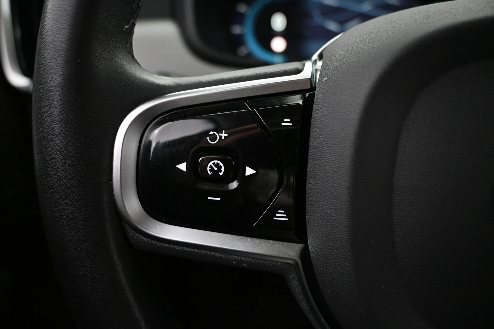 Car Image - 25Mrm6hJwGqZ8RJAww7qU0