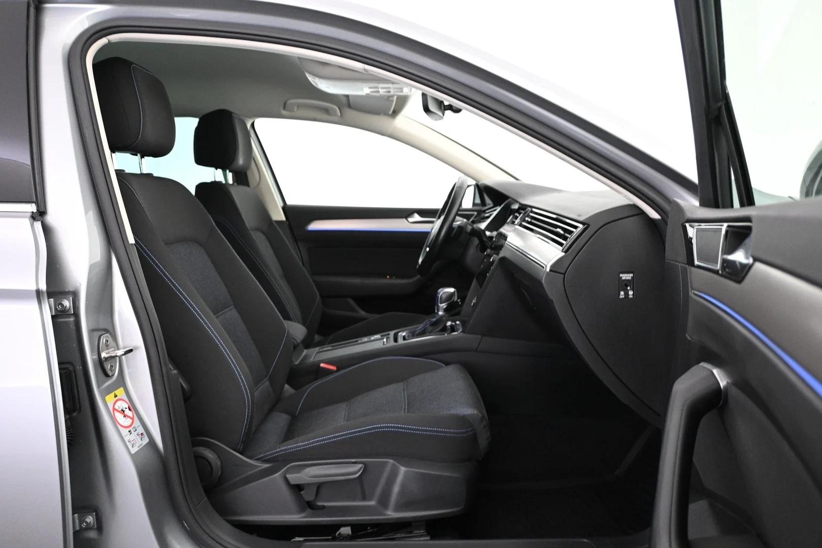 Car Image - 2VoWfYA4ycN5JkZrAncbuc