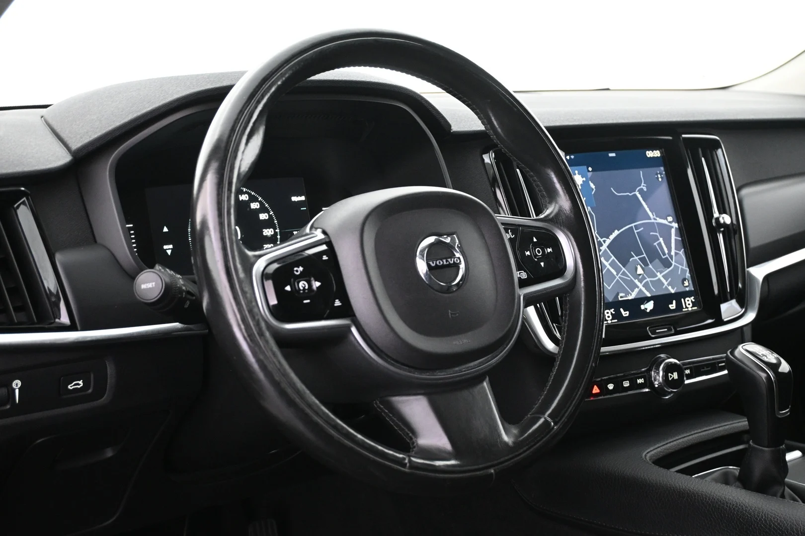 Car Image - 5C1hNHbrfauaWXbQhHO7Ks