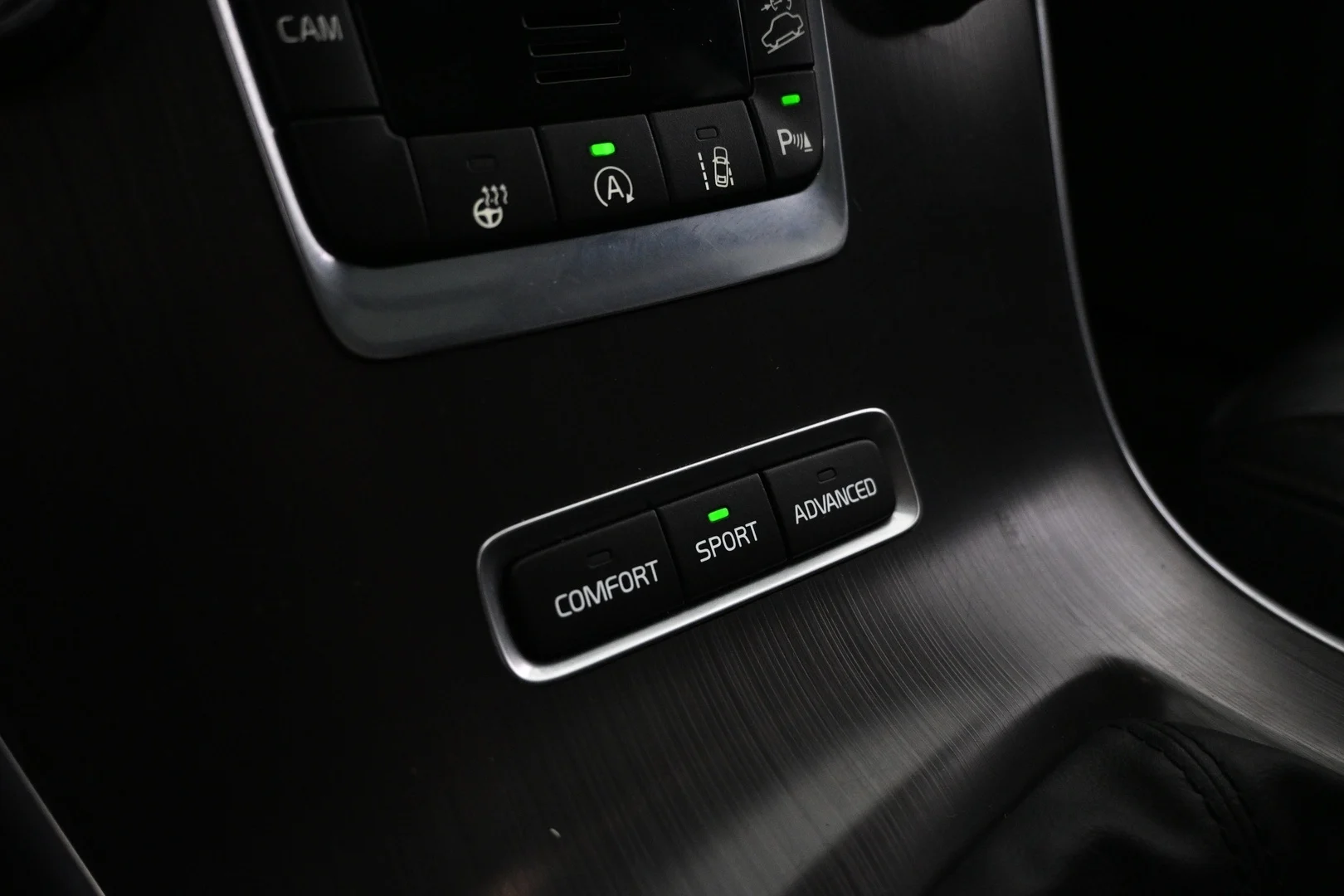 Car Image - 01MkqOak5QYEZHZDGBdHY0