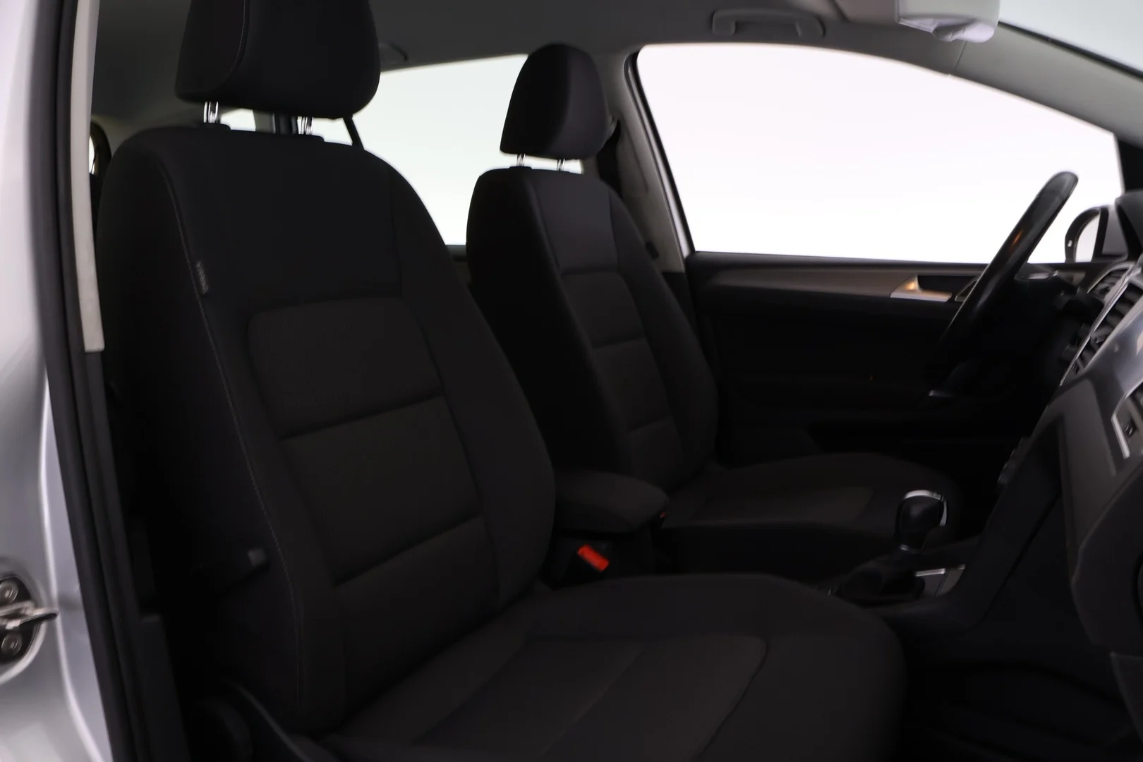 Car Image - 3ExxM1KSEDLN2M9bg60lHl