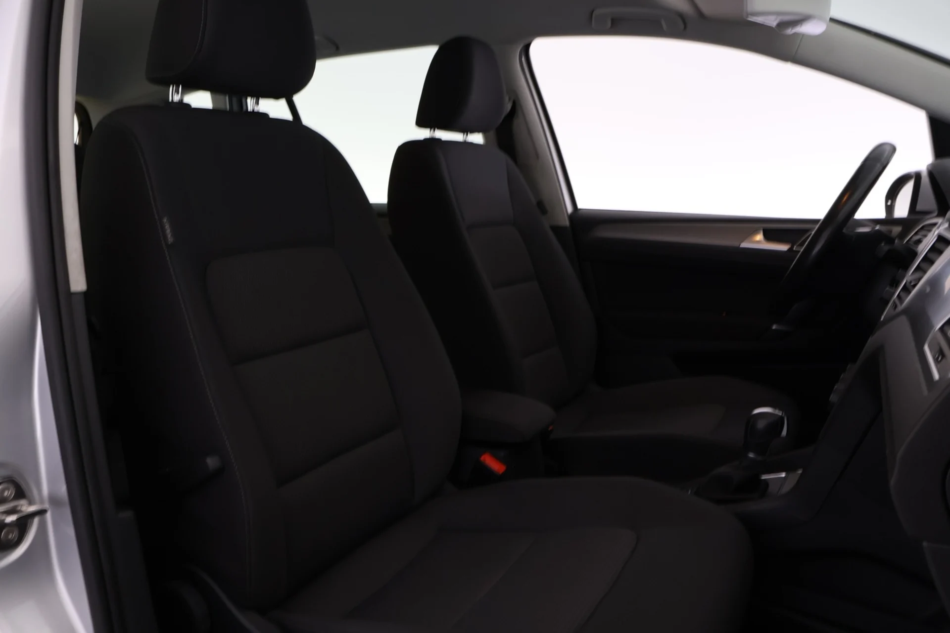 Car Image - 3ExxM1KSEDLN2M9bg60lHl