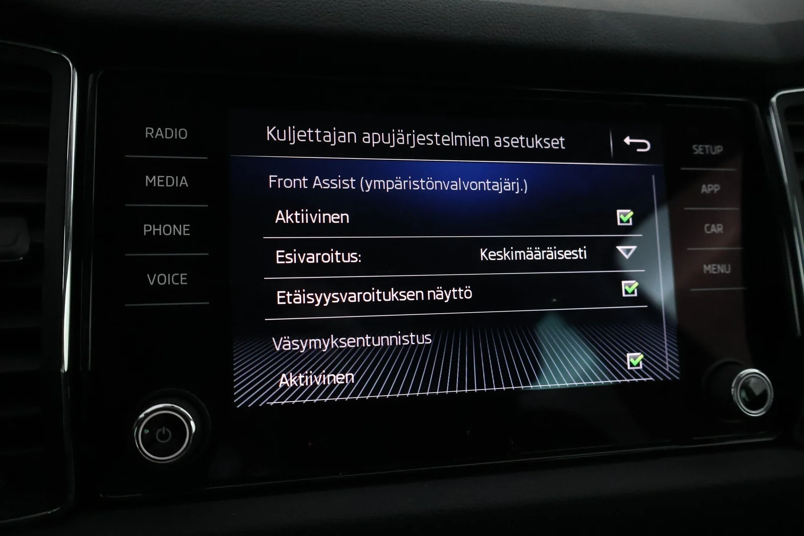 Car Image - 7uogmKNpzf2aIPJcpooVbm
