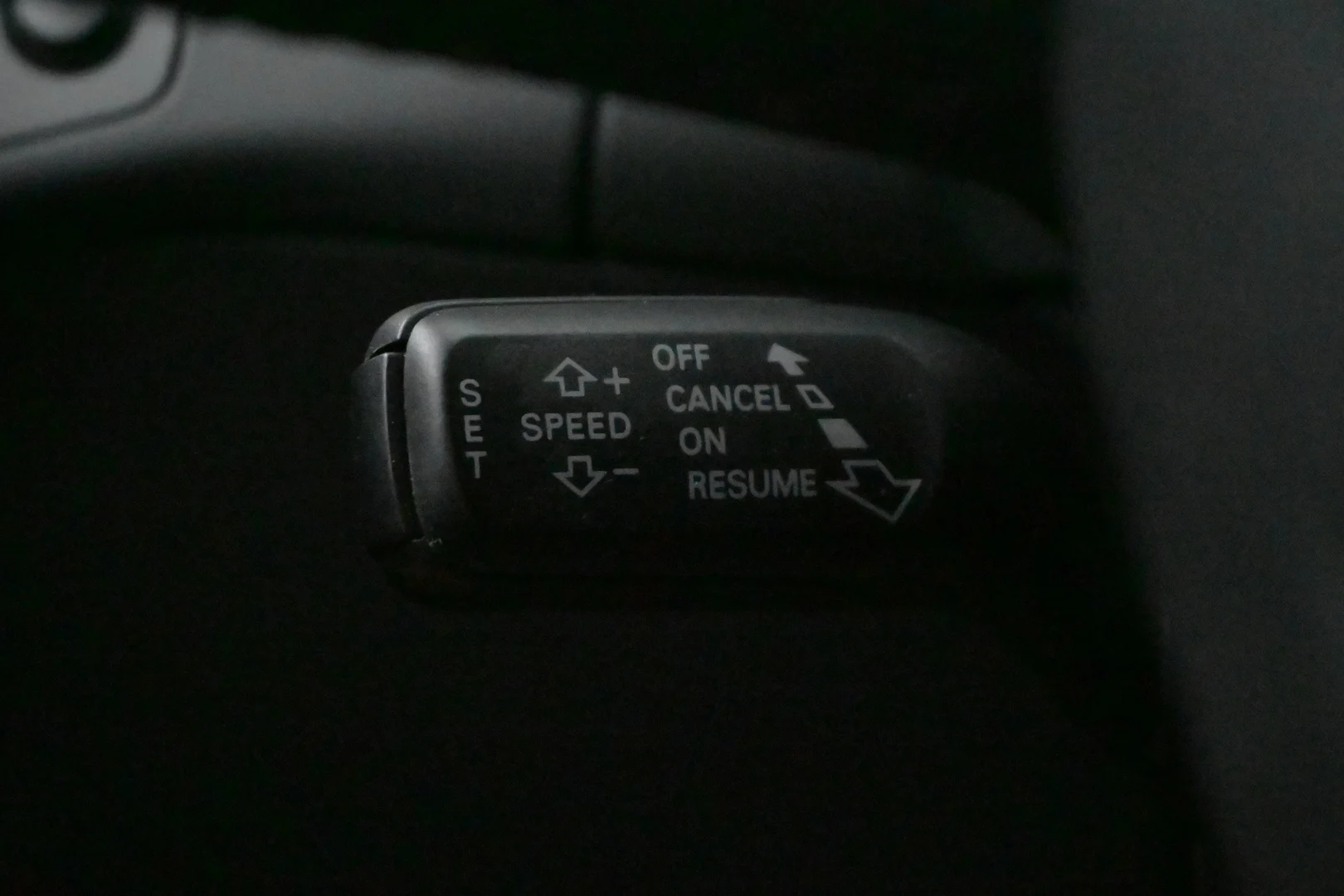 Car Image - 3v7XXX0ob17iP81j7ZDy3m