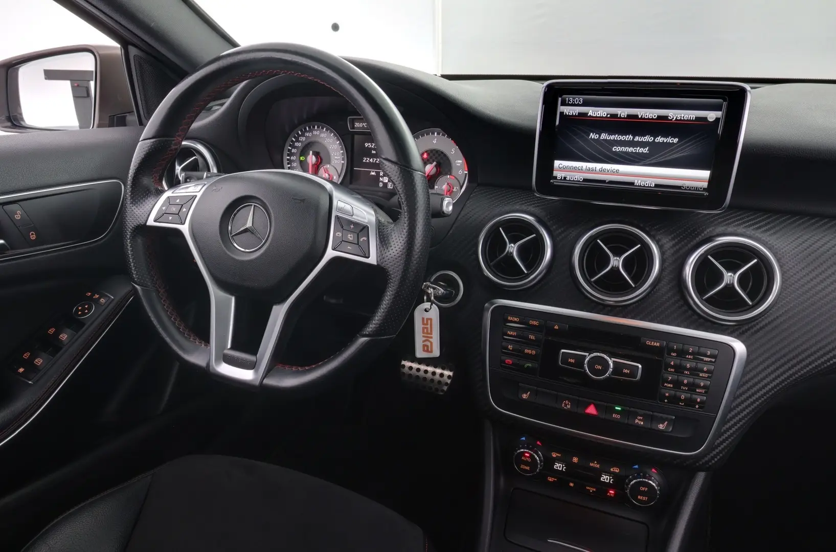 Car Image - VmL7blPMwk2ScW4DVkJGO