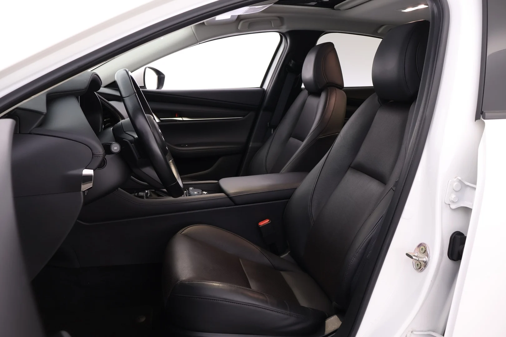 Car Image - 30sGwx67E38QK8cbQqm8Mm