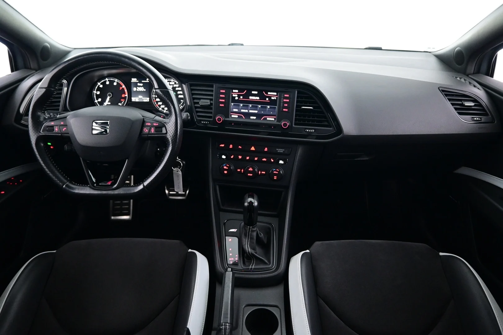 Car Image - 26nycGLya9WxfvfkVuZl5Q