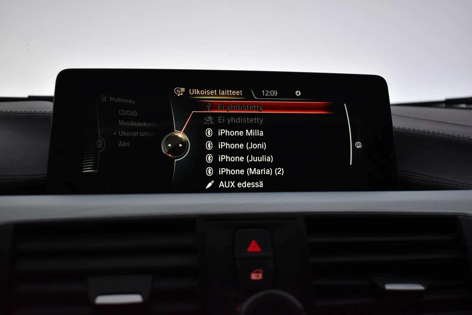 Car Image - 5TT6QbM6mIShtSFeP7IjMS