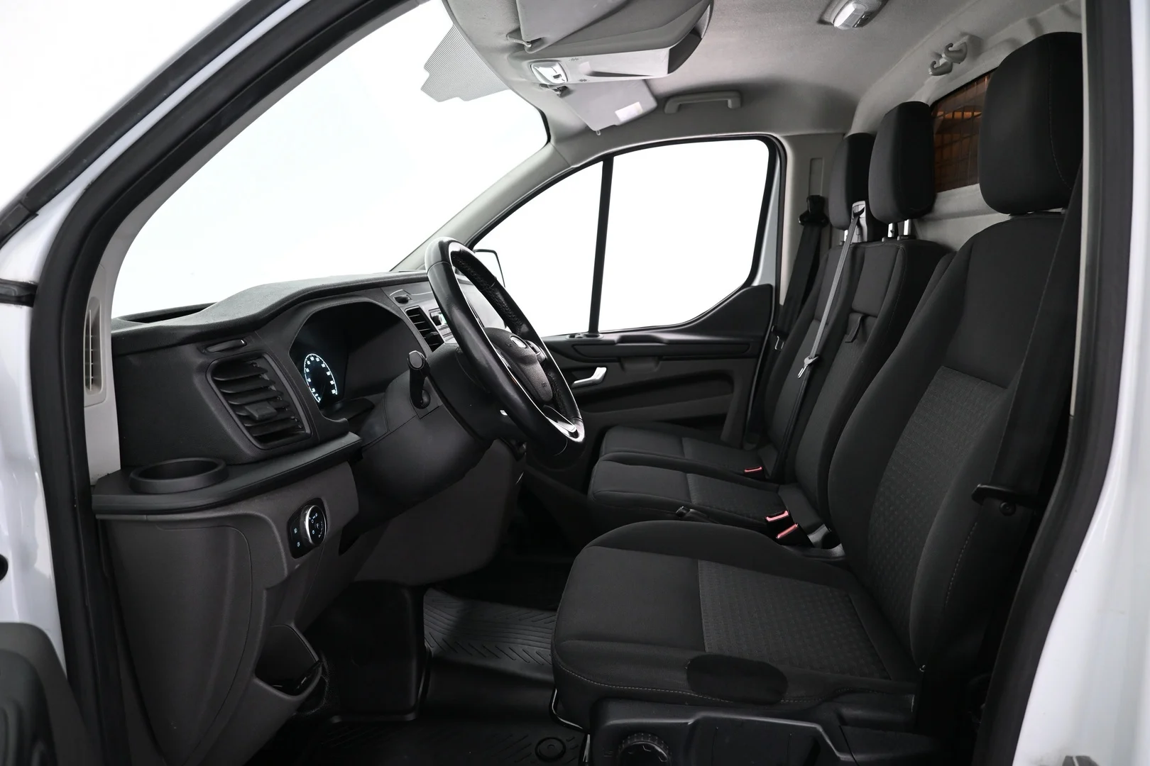 Car Image - 2NfKCSR5GGfDW5wBDlSYTE
