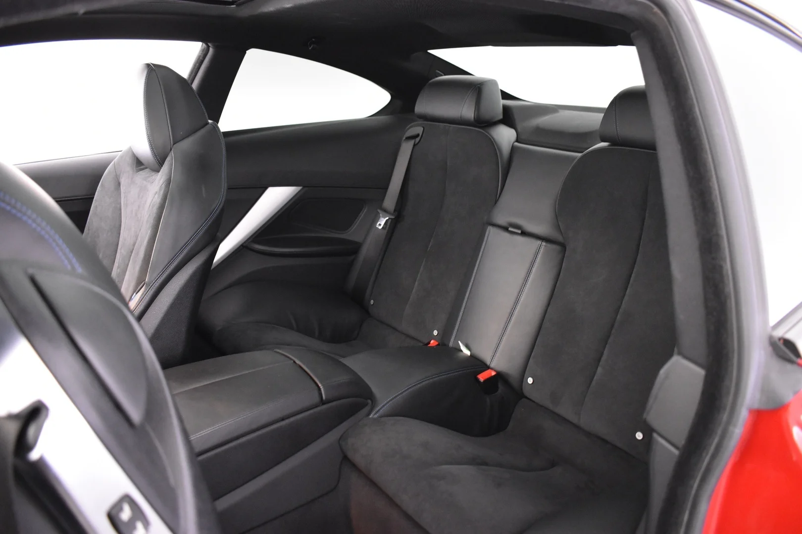 Car Image - 2AcqzMlbVcLCyTPz04F3wL