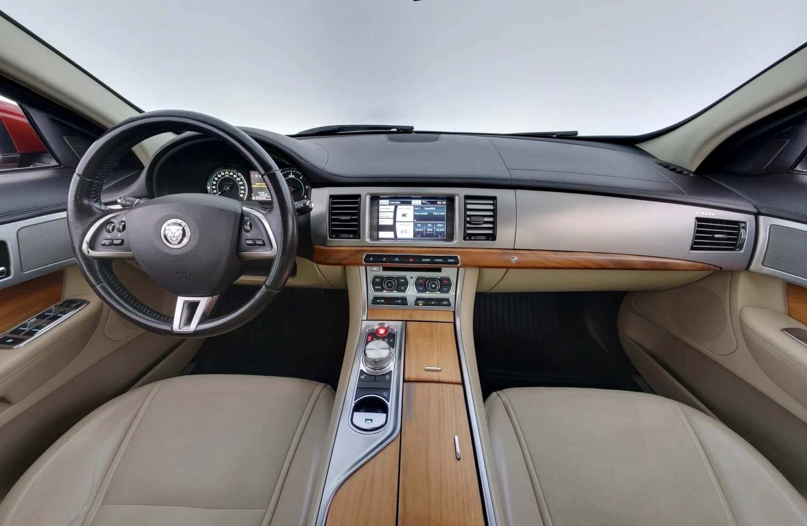 Car Image - 5QurBoK3CqHOxKPo1MzMop