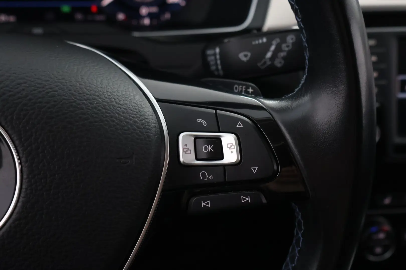 Car Image - 61sgAPRtvZm1ol9vN54ElG