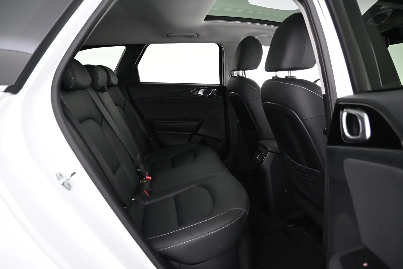 Car Image - 4Q4CrPKlycAp5S9DFT2bzS