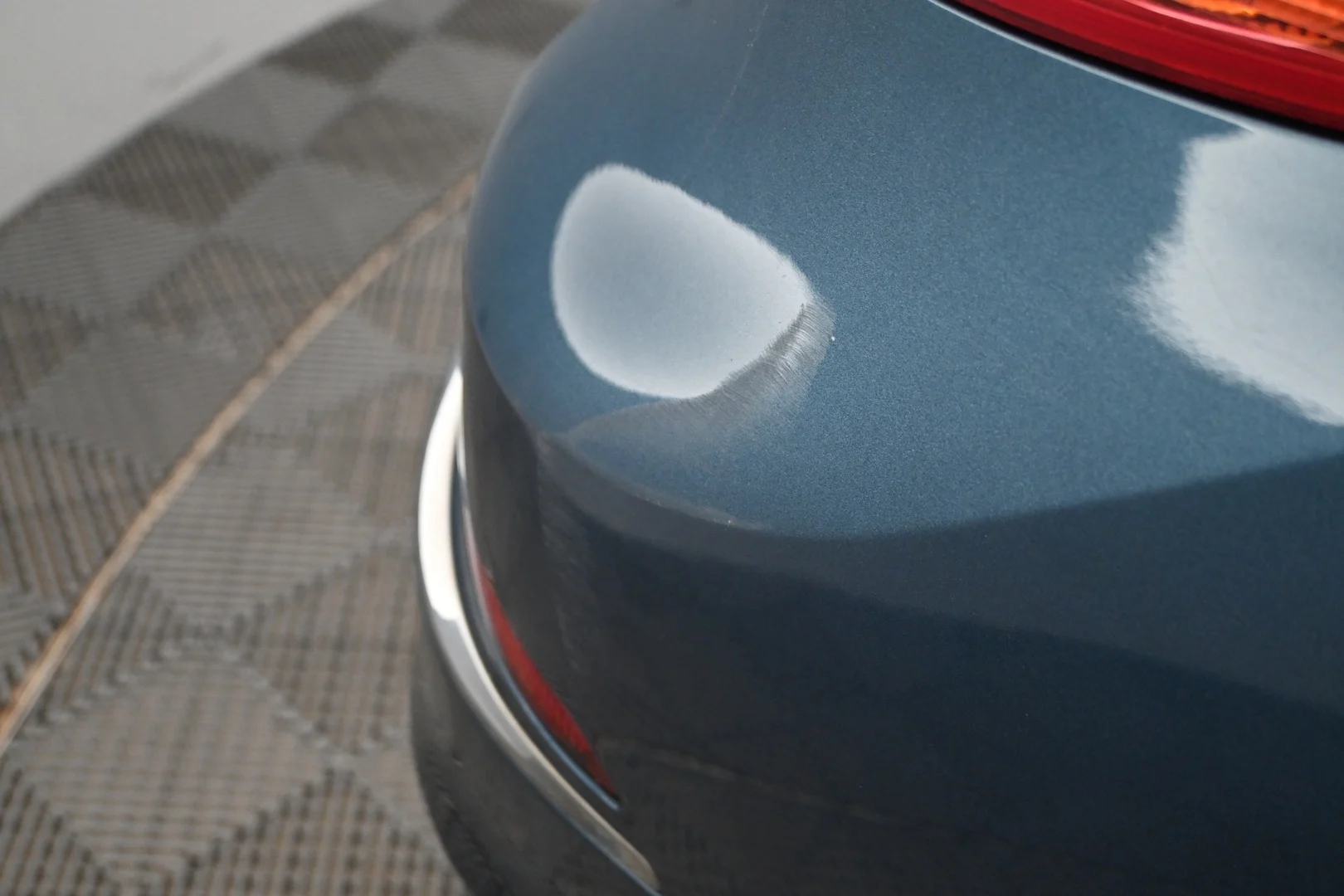 Car Image - 3IqU0wE6nsYtq7qc3eRSNm