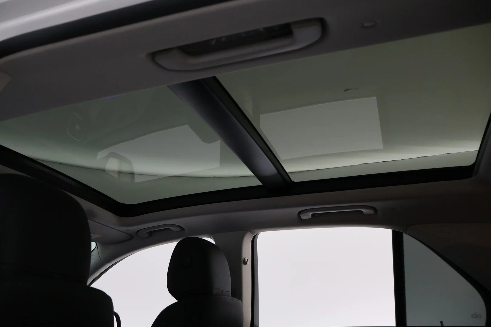 Car Image - 6dyxsnC0VRT9gxC96AcNiI