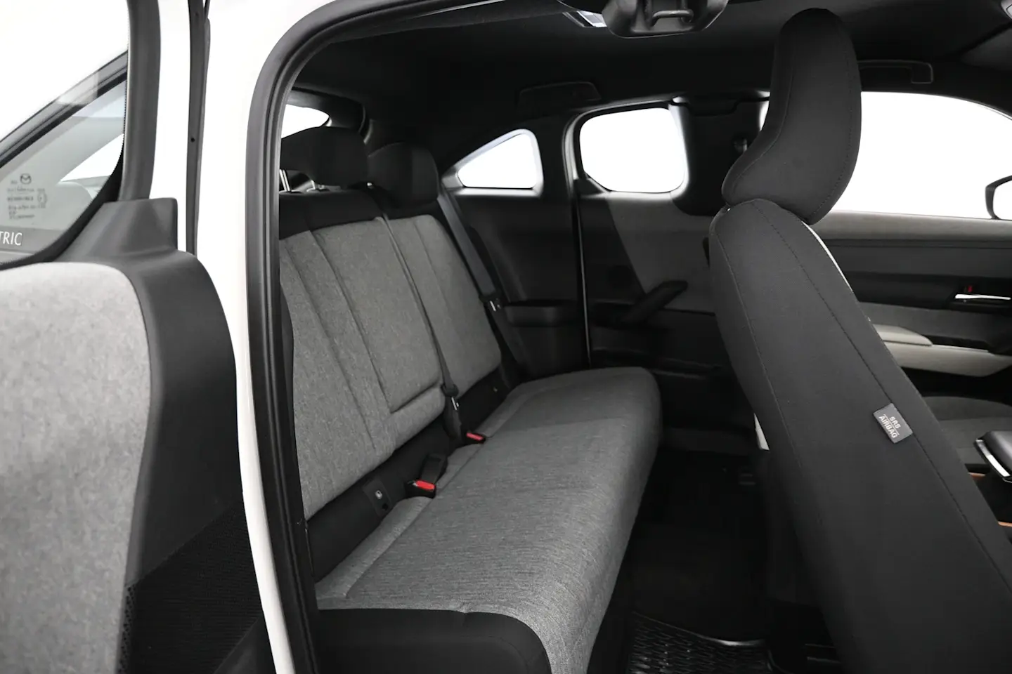 Car Image - 1RW75UdOe4BQ5CPnwyawFp