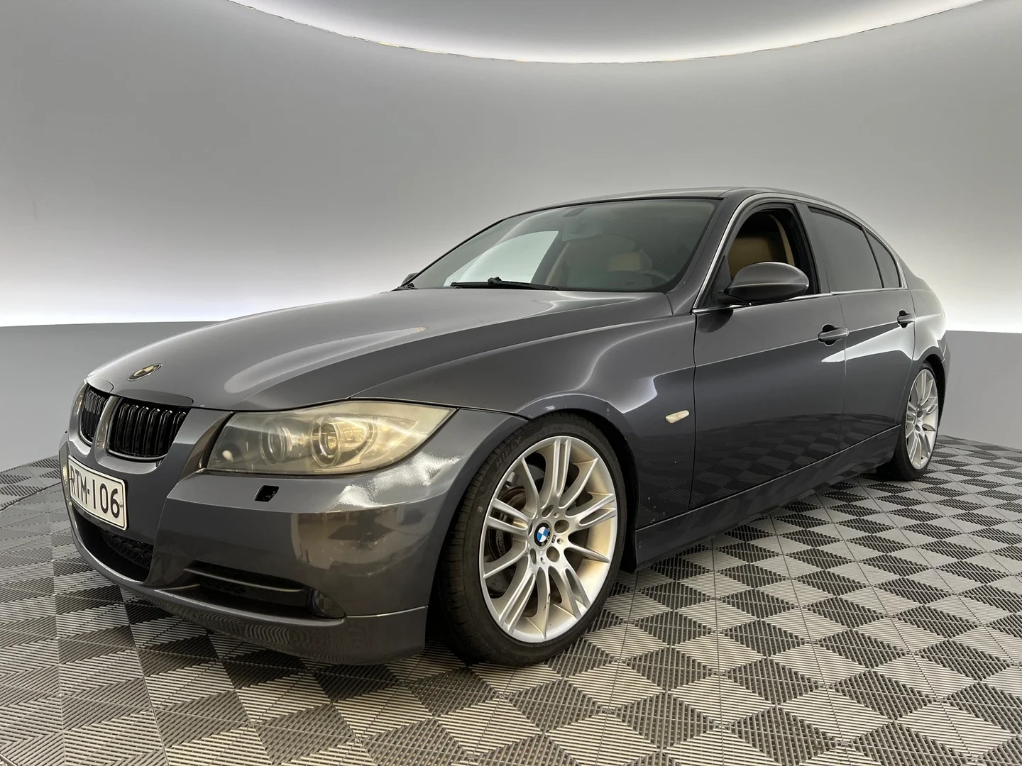 Car Image - 3PHFcUCAKJ716wHjfPtLSs