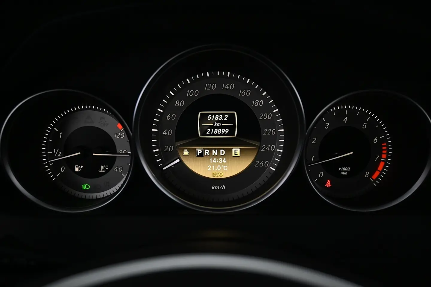 Car Image - Vd2DKOTgNk8j20LxE4E9e