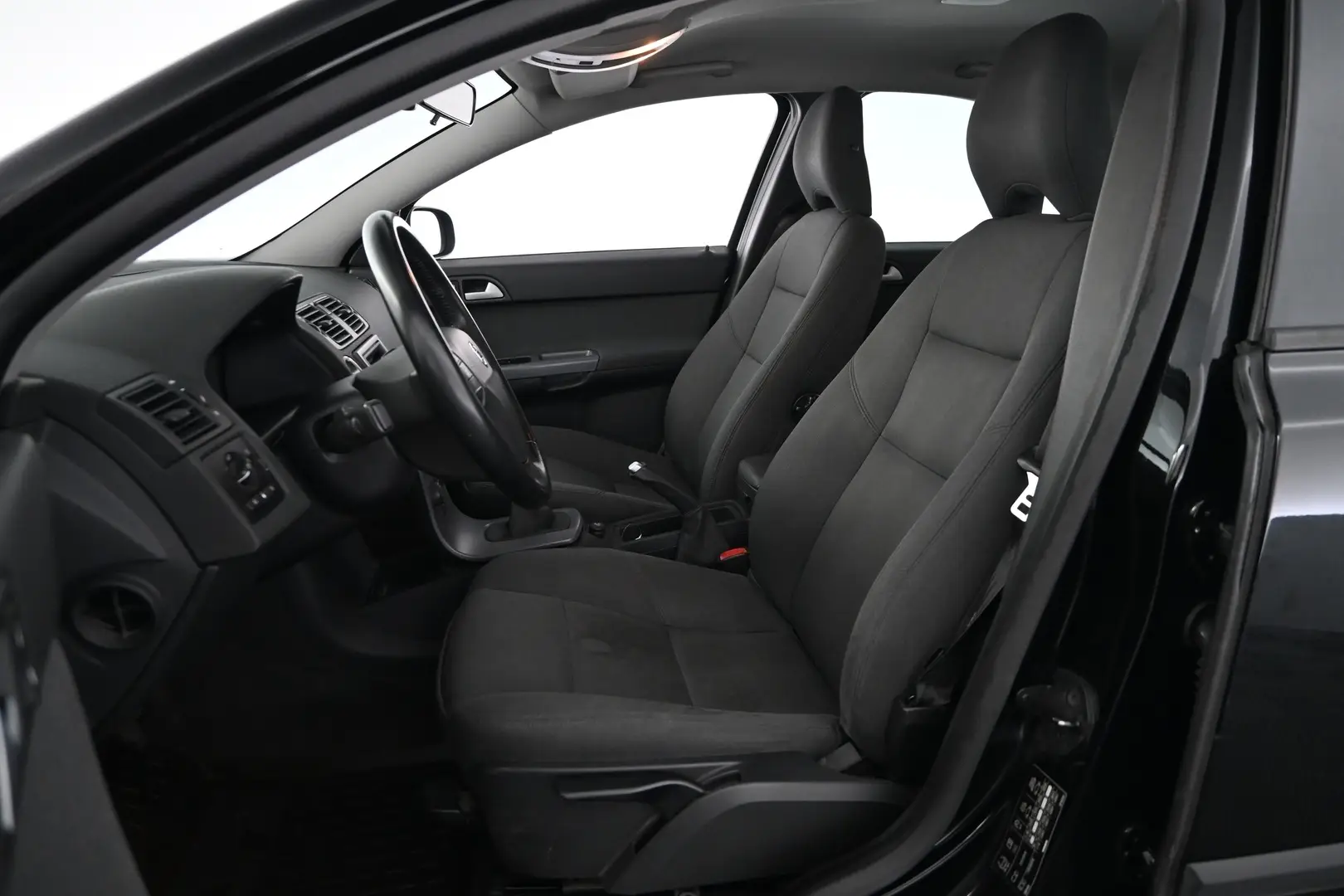 Car Image - 7JHTkivBRJwrSDJiLZSTep