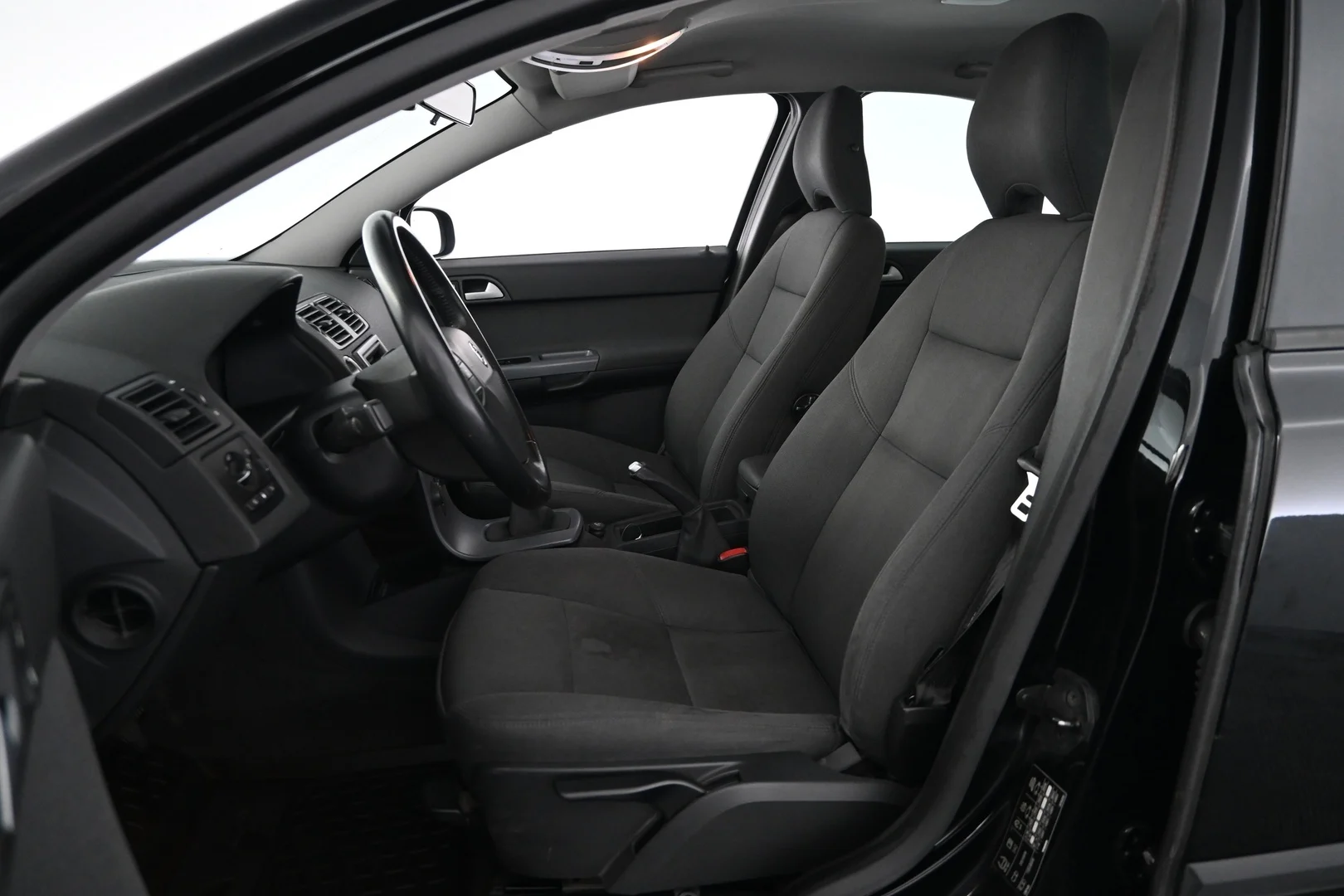 Car Image - 7JHTkivBRJwrSDJiLZSTep
