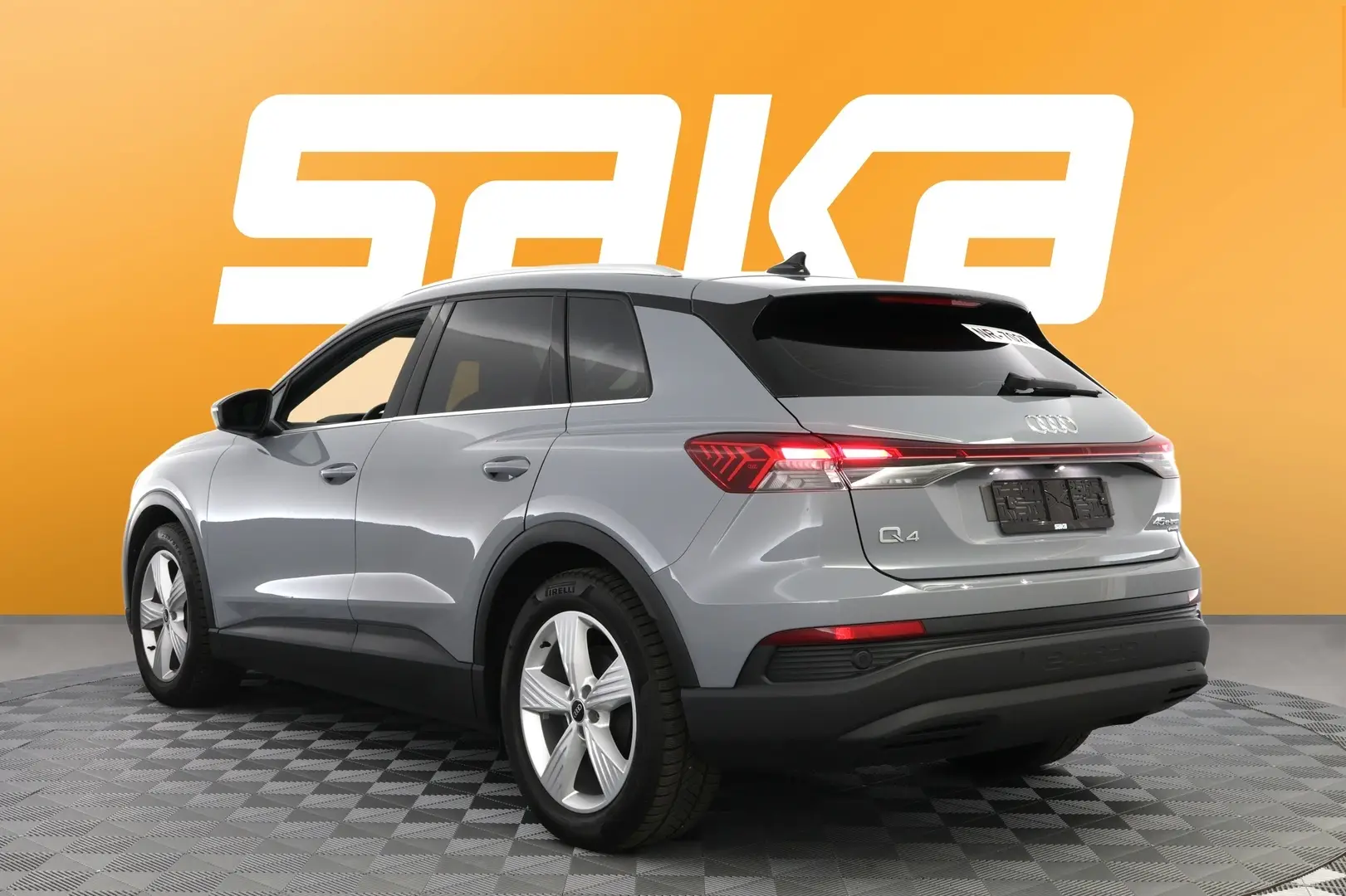 Car Image - 4zA6lbO5xYc18OSZOjR8Zv