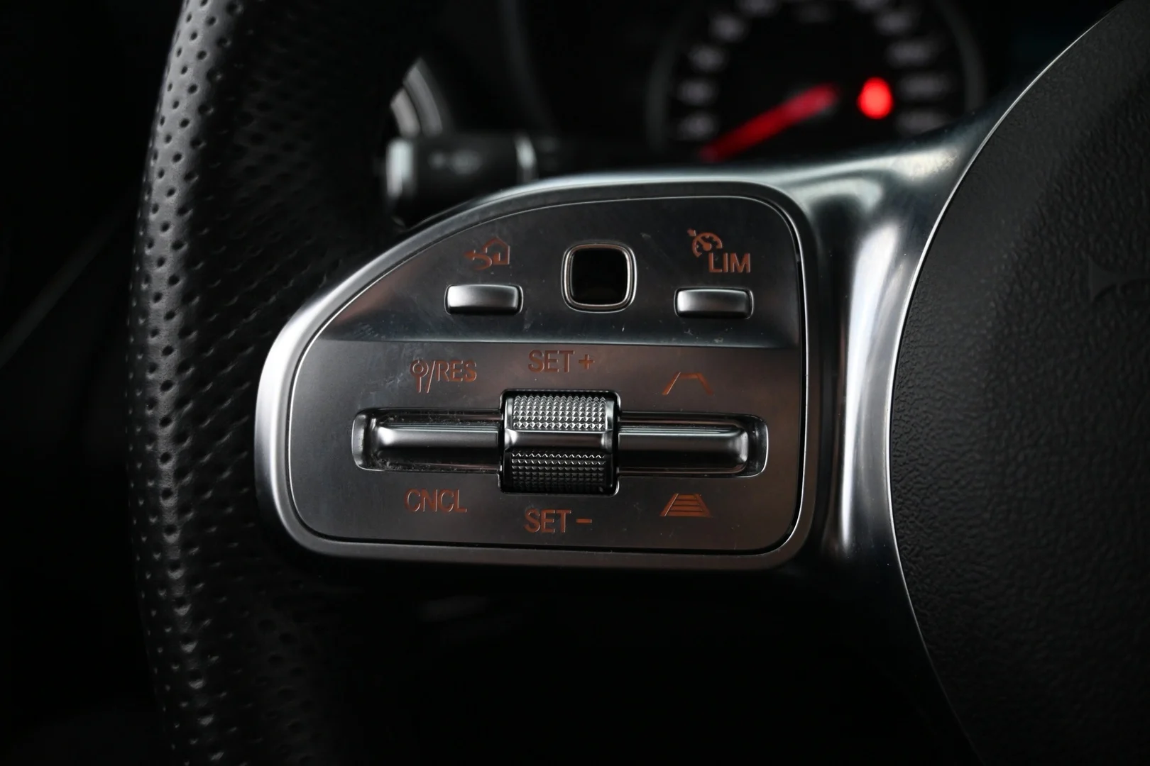 Car Image - 368H6ILhhAl4ZZ4kB0EC9v