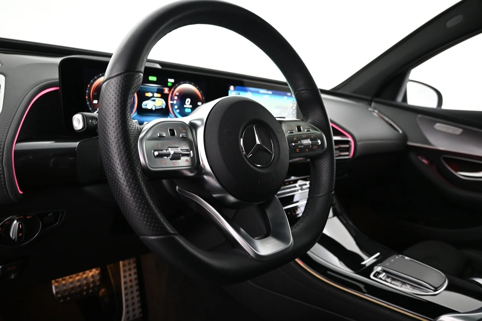Car Image - 73TCnFMRFnJsXE28Ao4jlQ