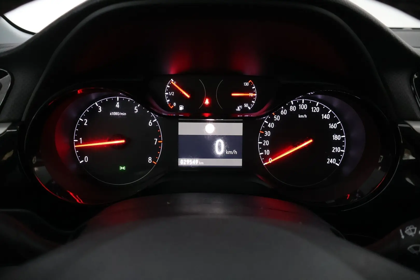 Car Image - VduUhebMctEXxyM7xrY2H