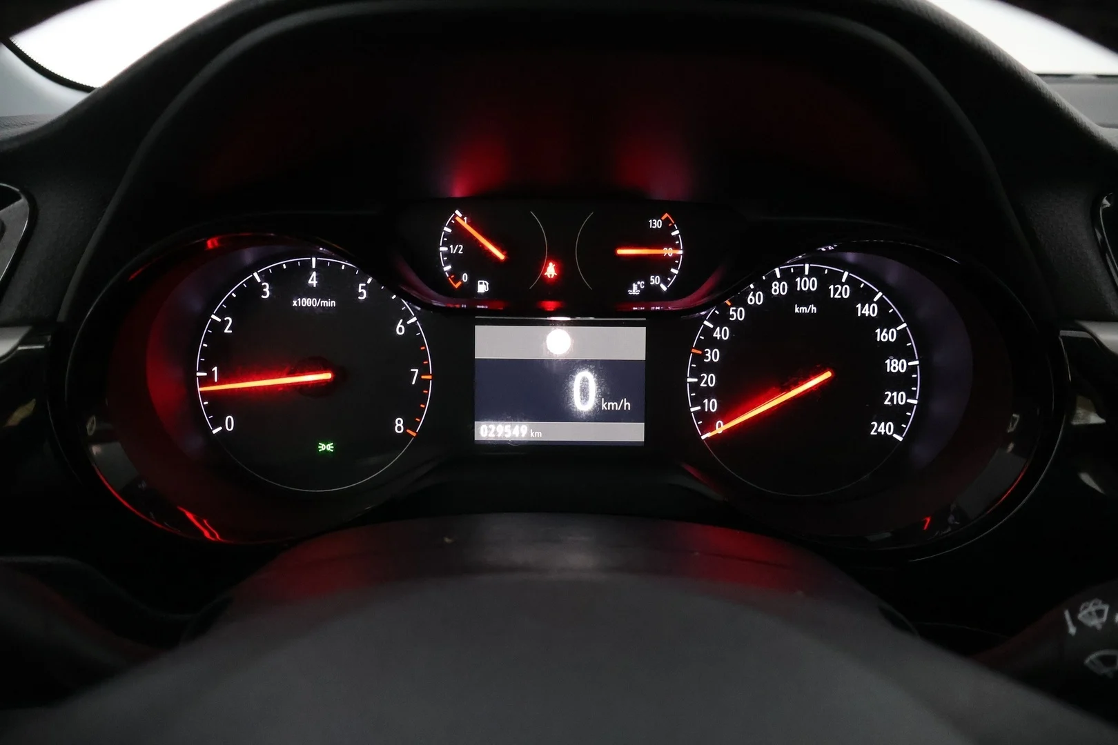 Car Image - VduUhebMctEXxyM7xrY2H