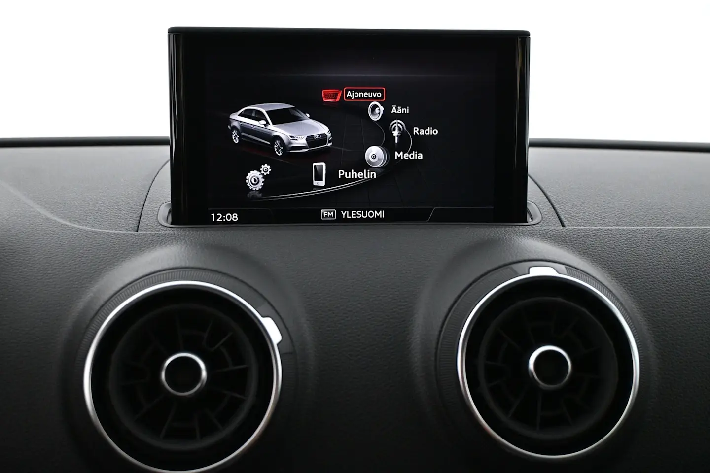 Car Image - CzAAxZGpoZamwVCcgsS1K