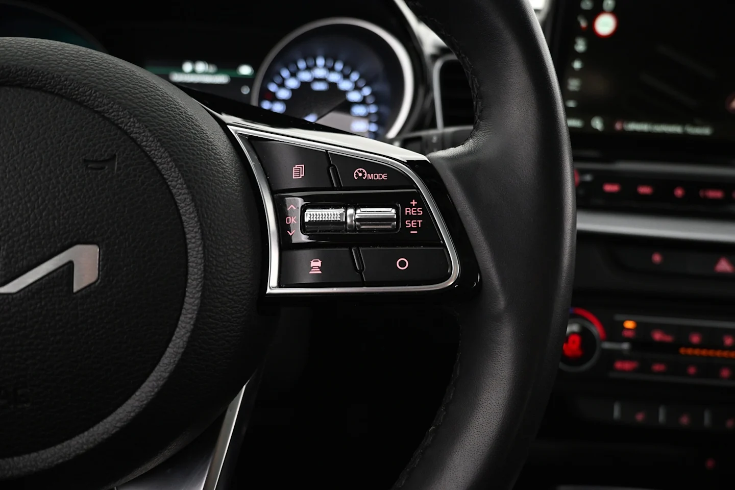 Car Image - mVzSH0z5FOjhJ8fPgX1cm