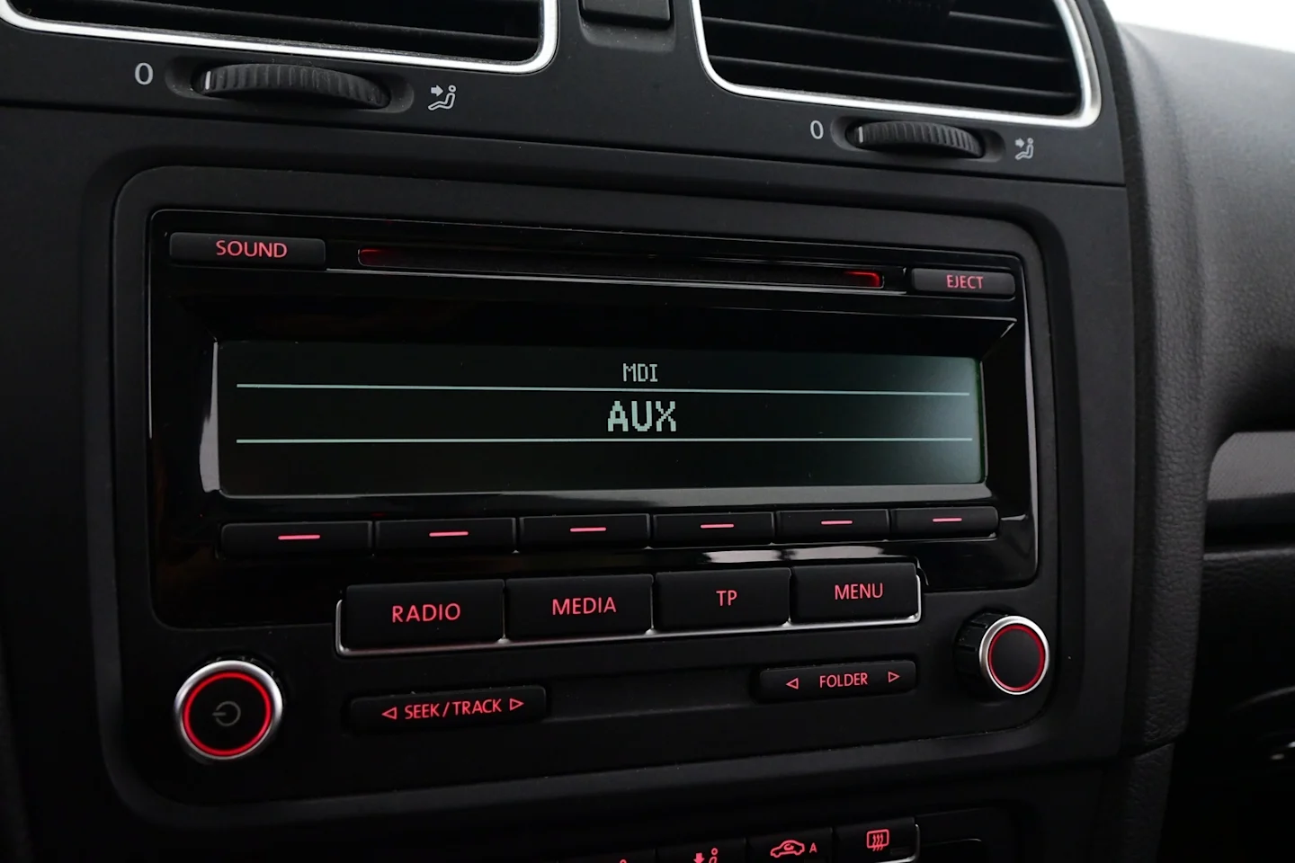 Car Image - HPLOmBcVImYhiydXpxRS5
