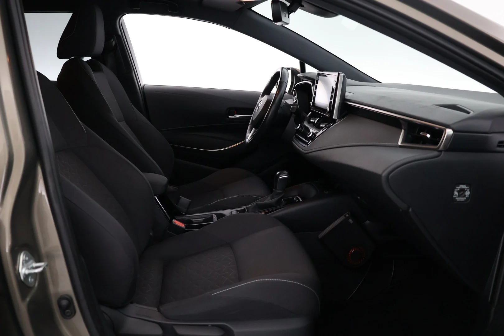 Car Image - 1N2EIw3JP7bWAwDRVr1Uth