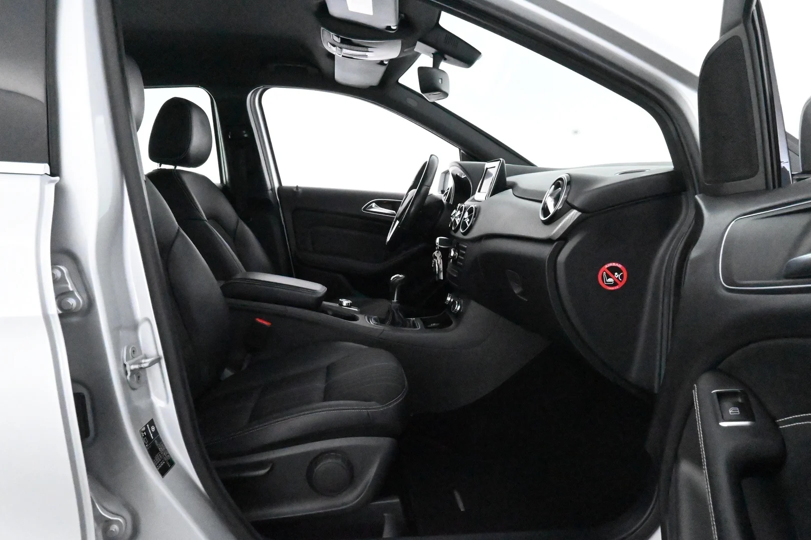 Car Image - 101yZpf2KpEGh7uISWLT2I