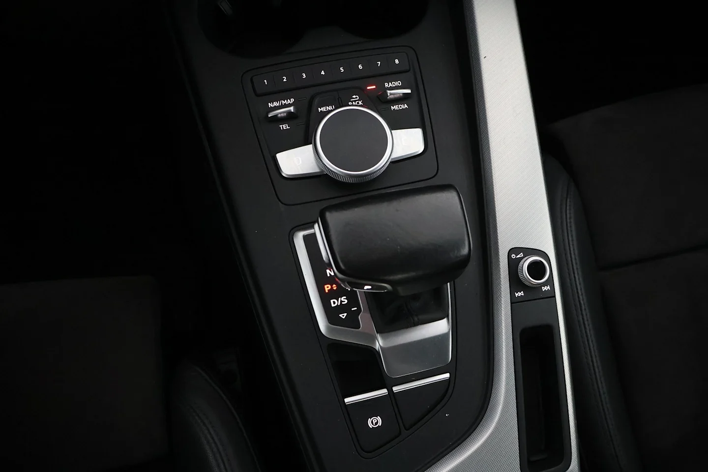 Car Image - 5wTSxuT0KcNUpLw5opb25e