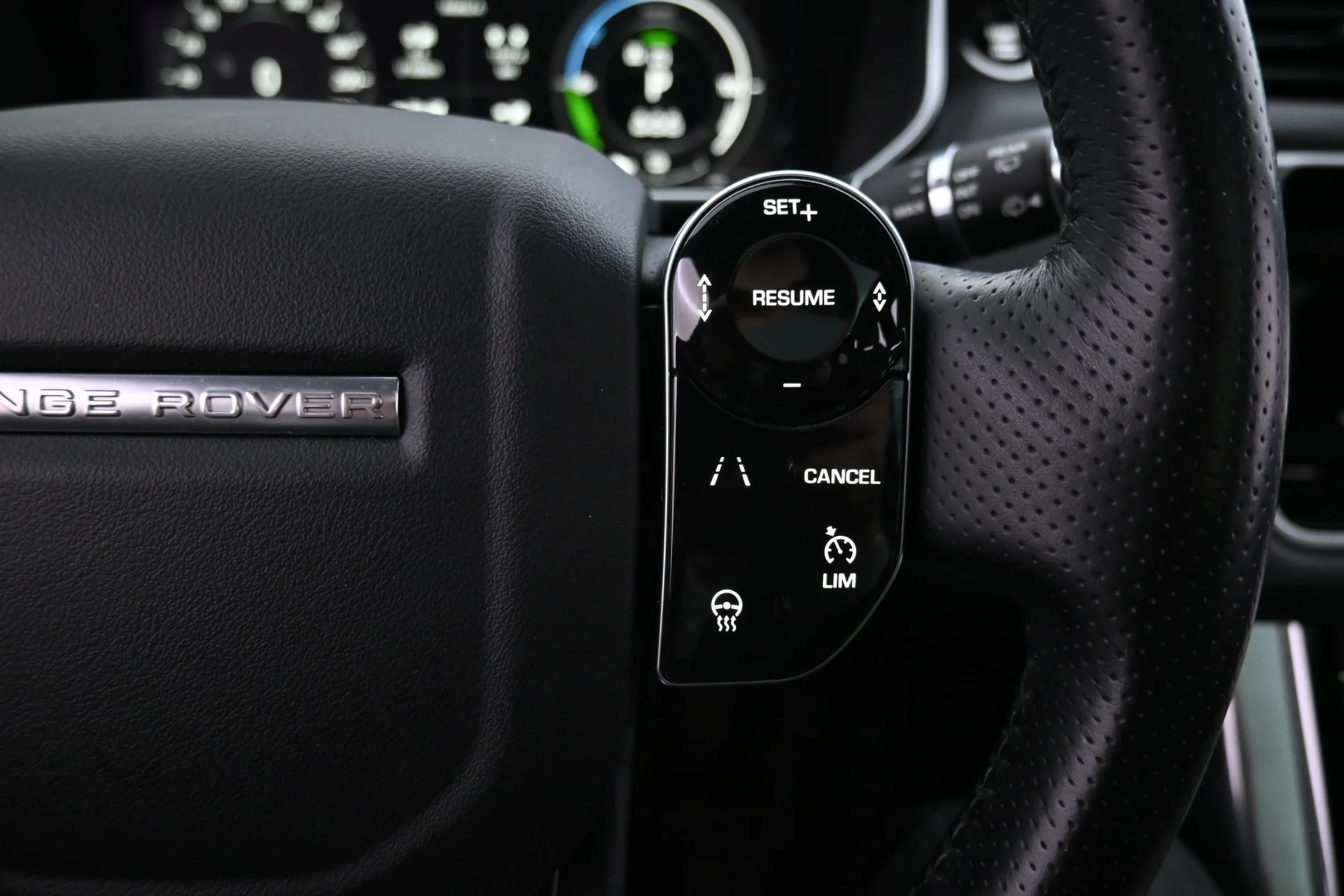 Car Image - 2rsAmmcc5fU2mnkgAfJT8Y