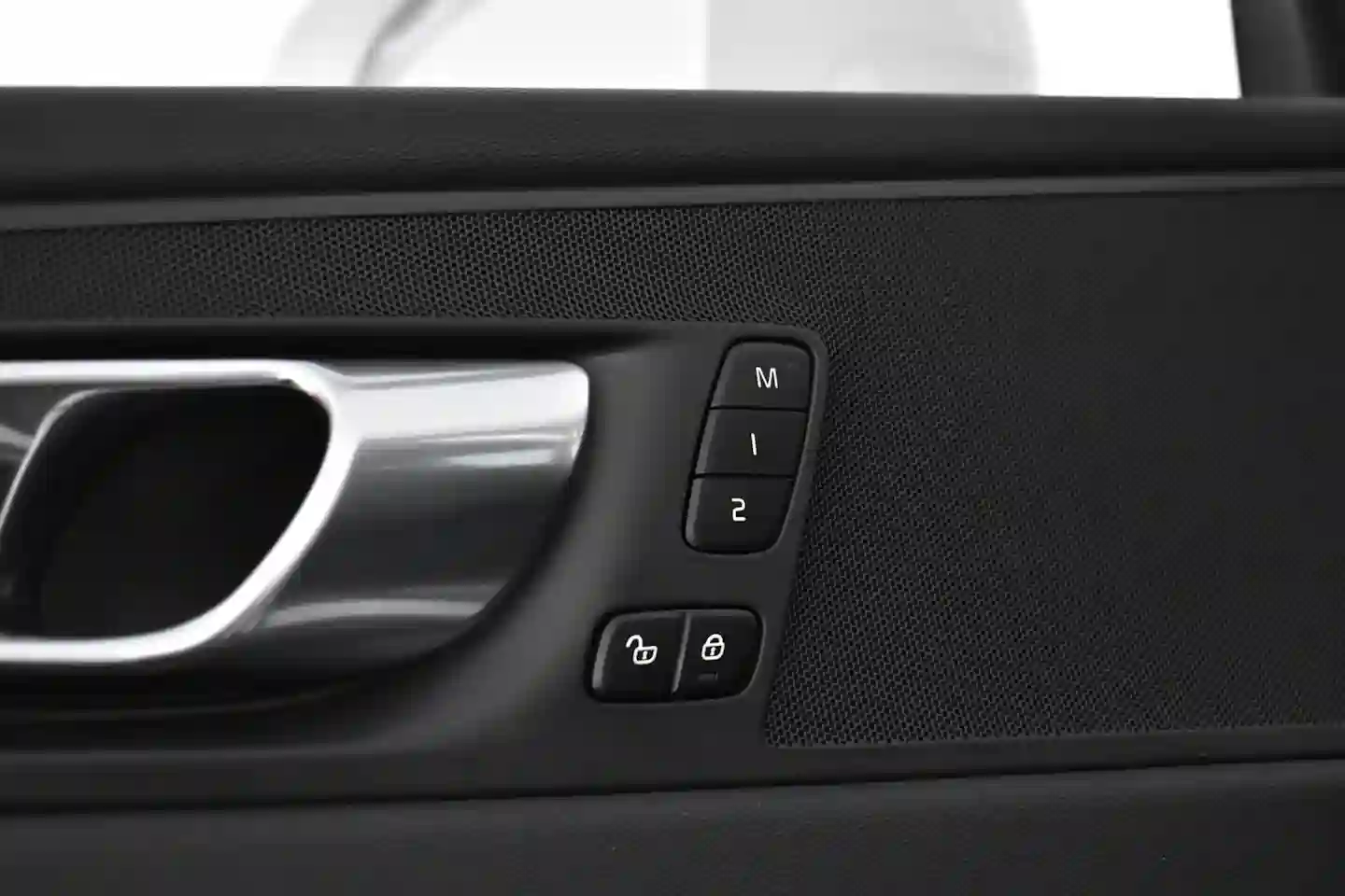 Car Image - 79rHmBjxjFkDAh9uuMyhrk
