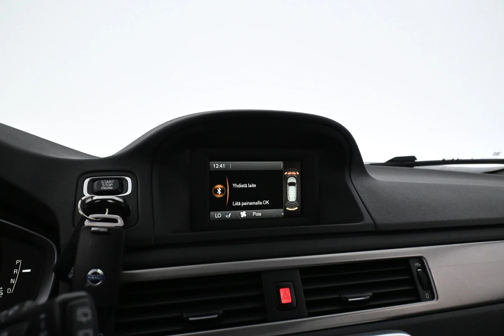 Car Image - 4Lg57iBolb09Vd9nrwFZVU