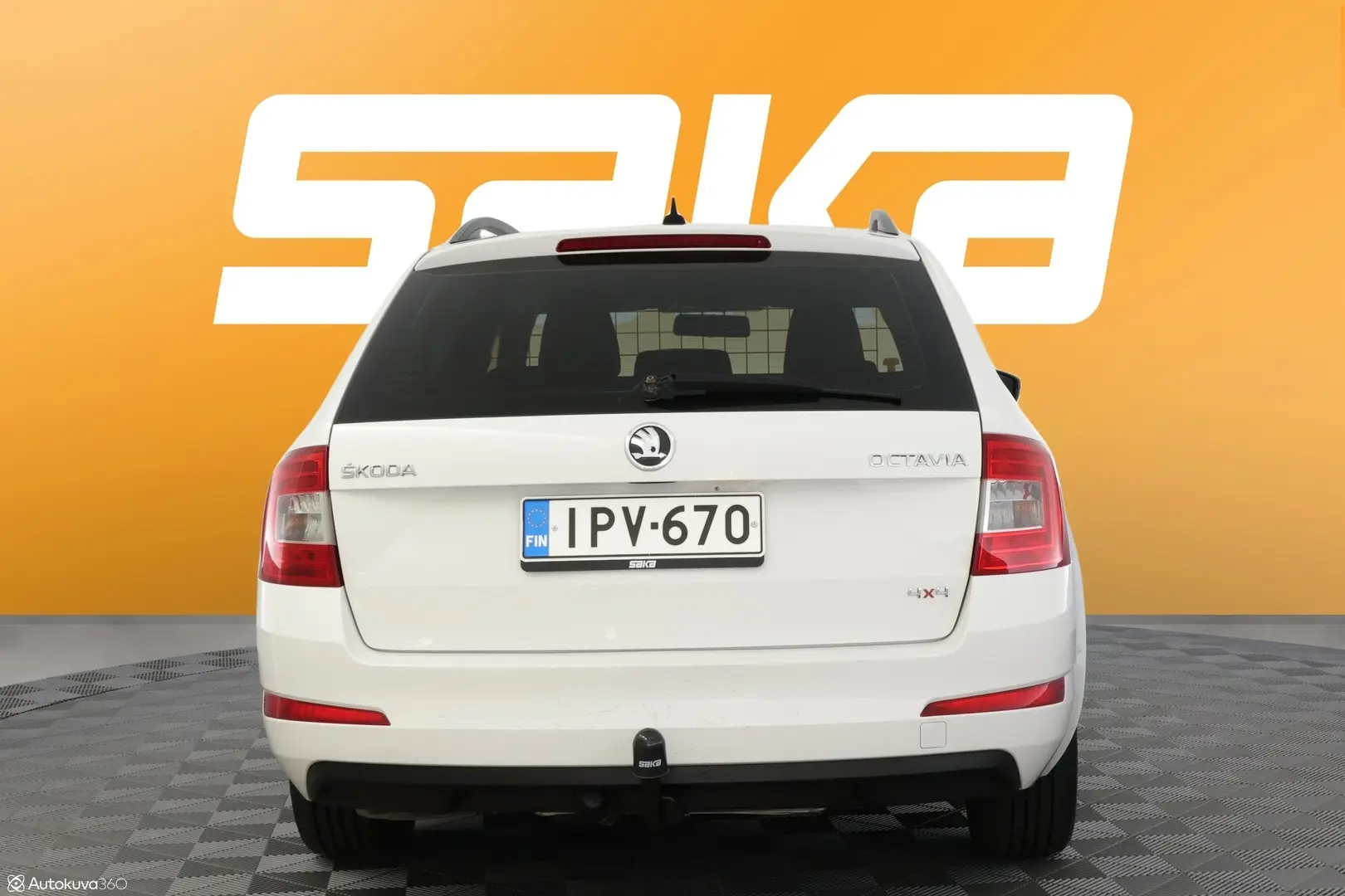 Car Image - V5BxMnSBEgLQF4Nqrz0Ak