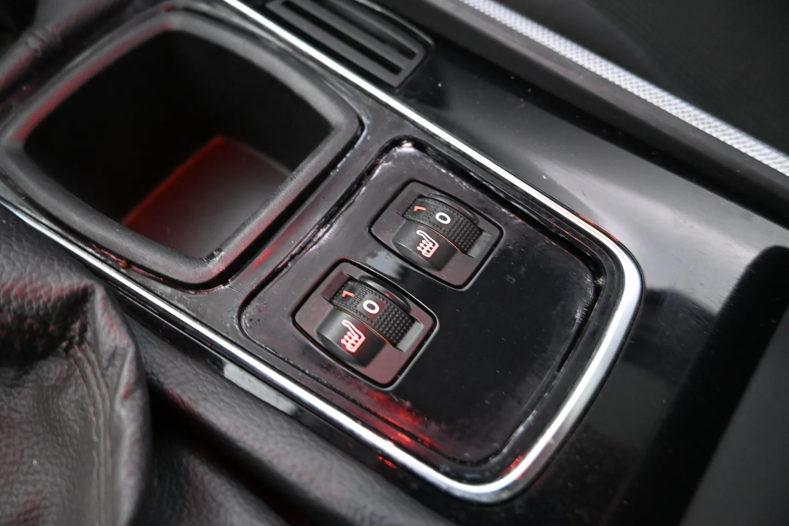 Car Image - 1ShlTeww3I33yliTcIYpXF