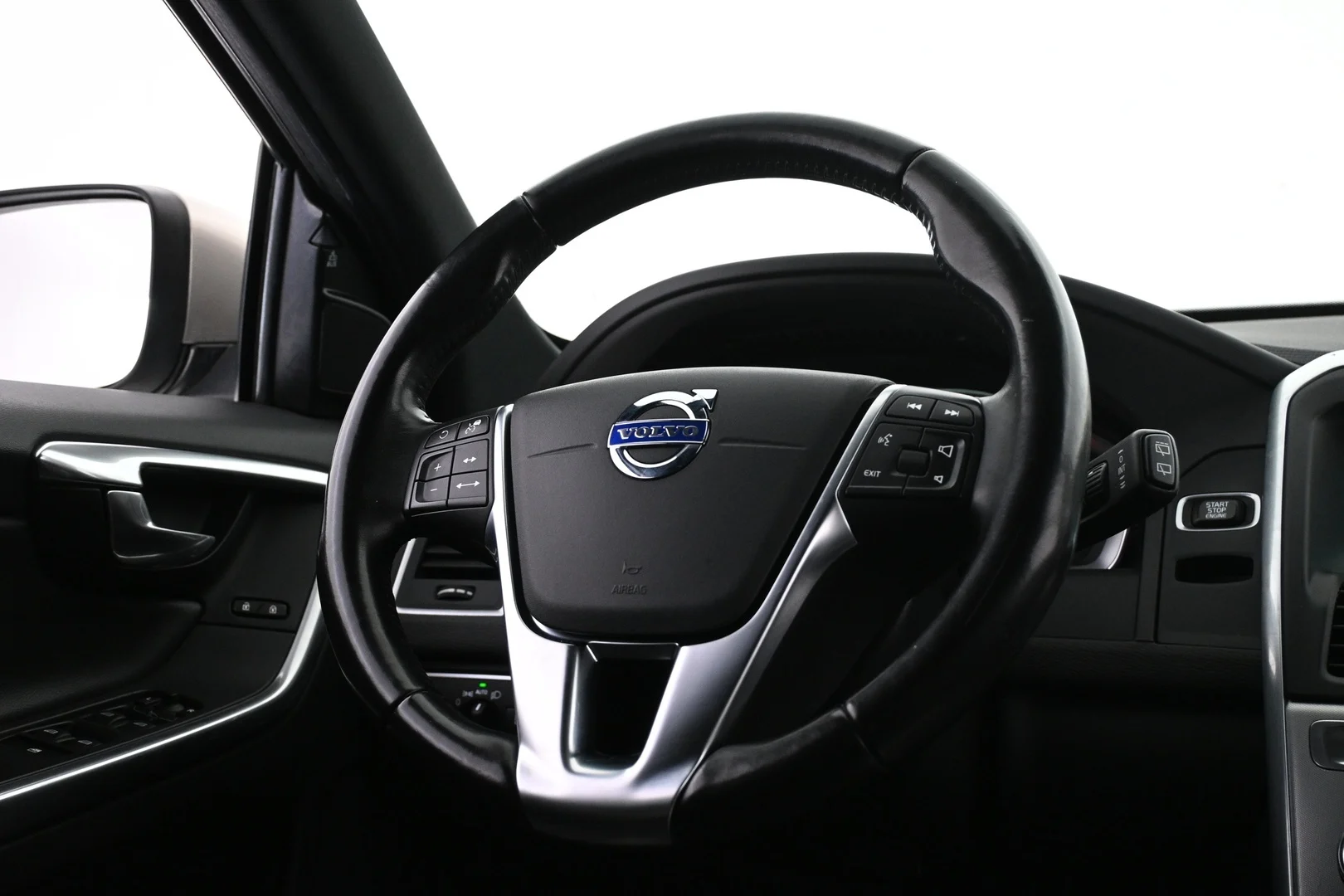 Car Image - 4Hmlozq5JPv443lJXPsCRx