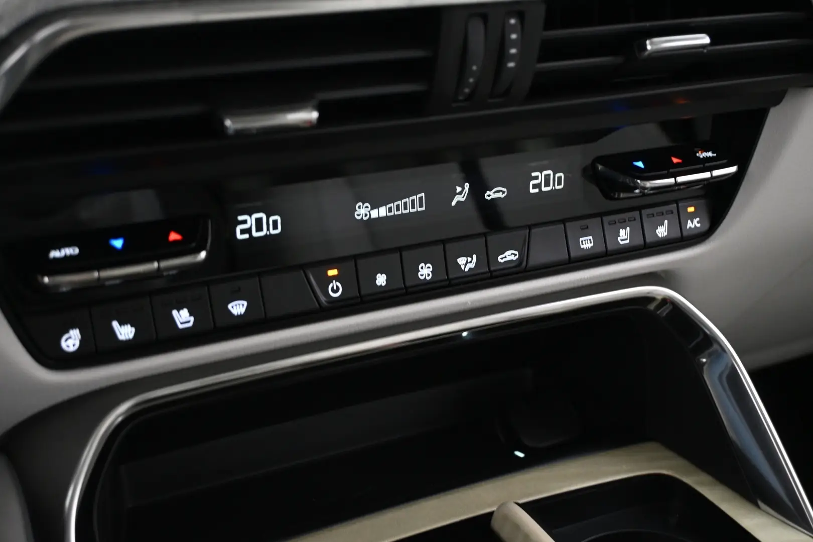 Car Image - 415k93ppJLnUXpI9oYpGvs