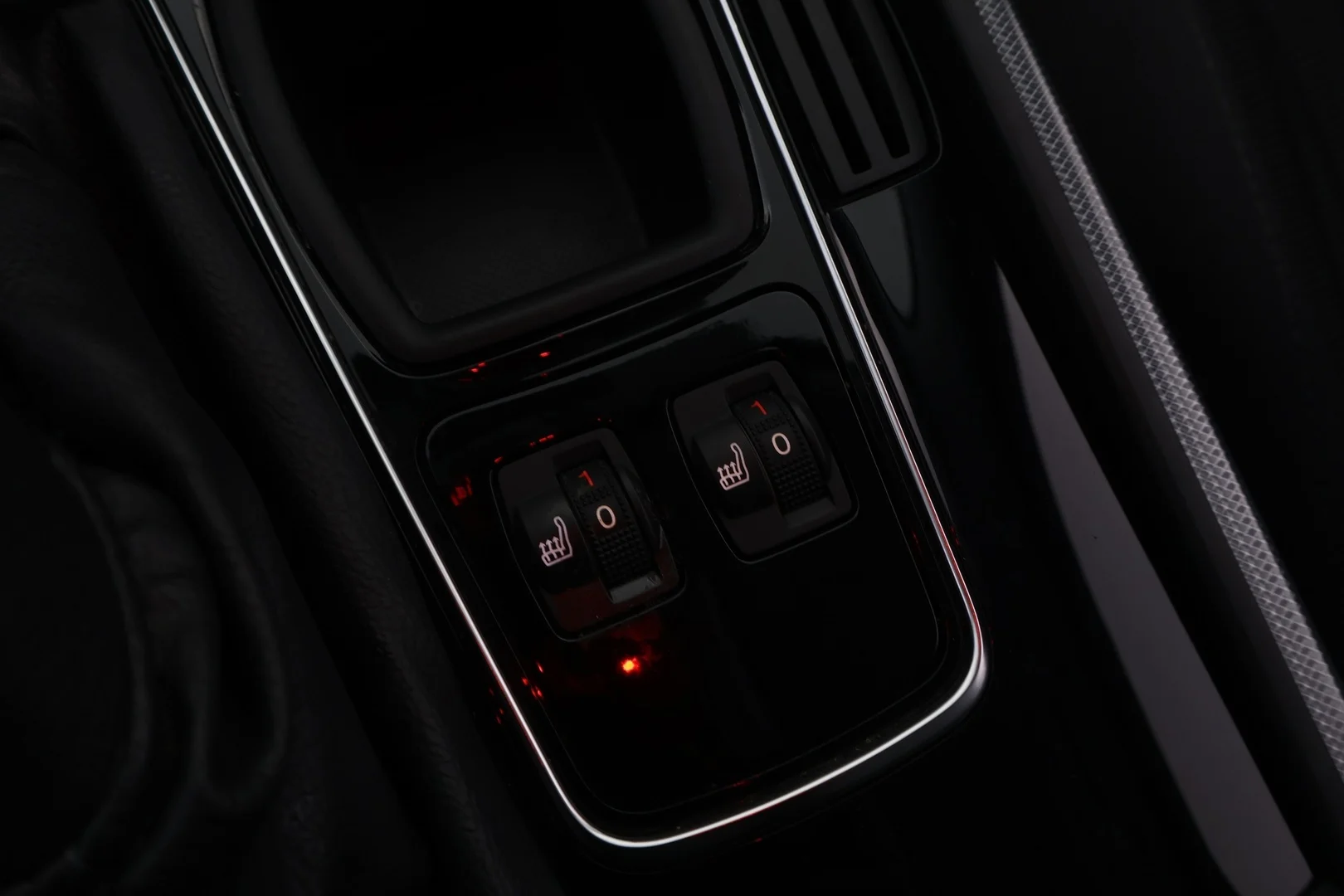 Car Image - 7mcU4PKgBtYgGzLD5N0AN9