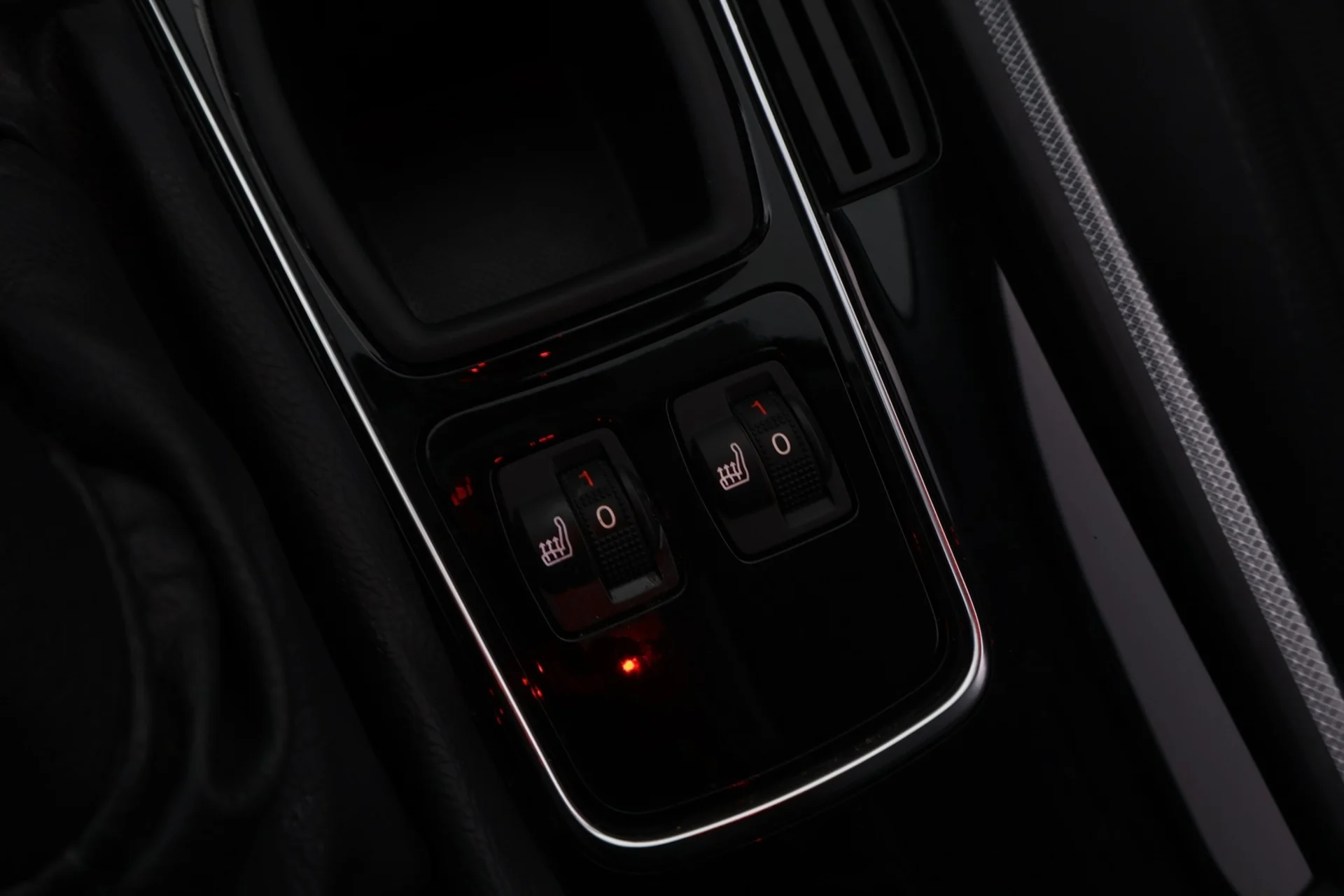 Car Image - 7mcU4PKgBtYgGzLD5N0AN9