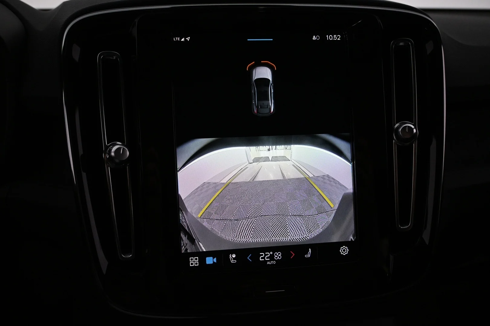 Car Image - 1UbVvjyLfVrYtRdajdoISI